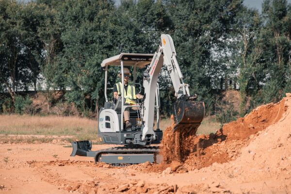 Takeuchi Electric Excavator TB20e Compact Mini Digger